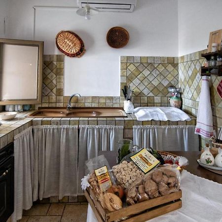 Villa Tommasina Каровиньо Екстериор снимка